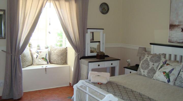 Roses and Pebbles B & B Guest House