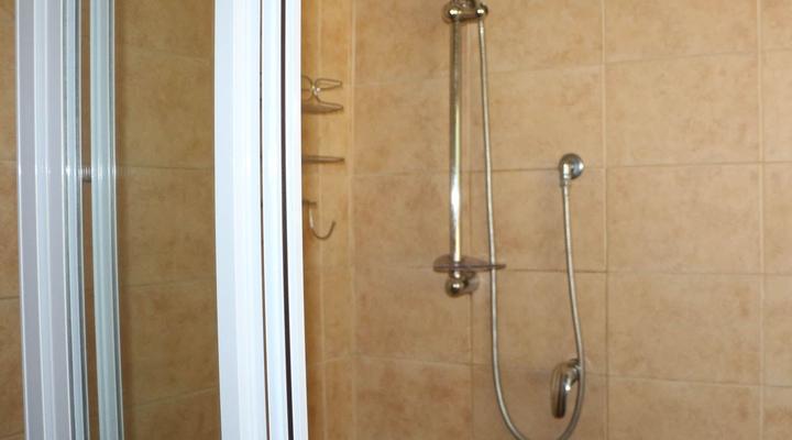 Berry Bush Guest Cottage