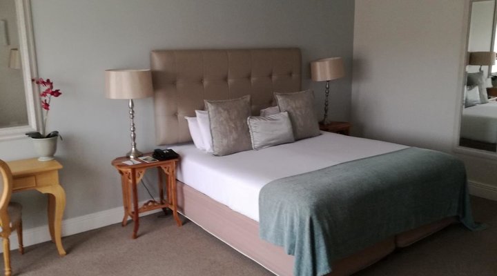 aha The Riverside Hotel