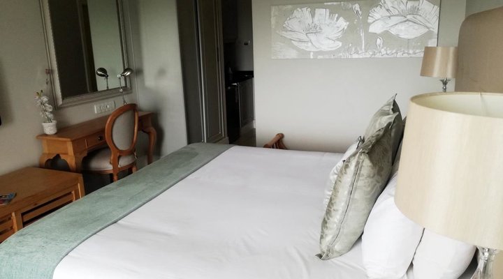 aha The Riverside Hotel