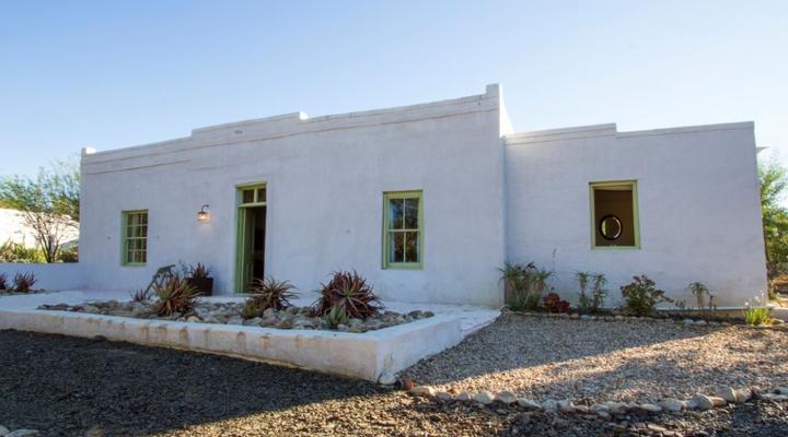 African Relish - Akkedis Cottage