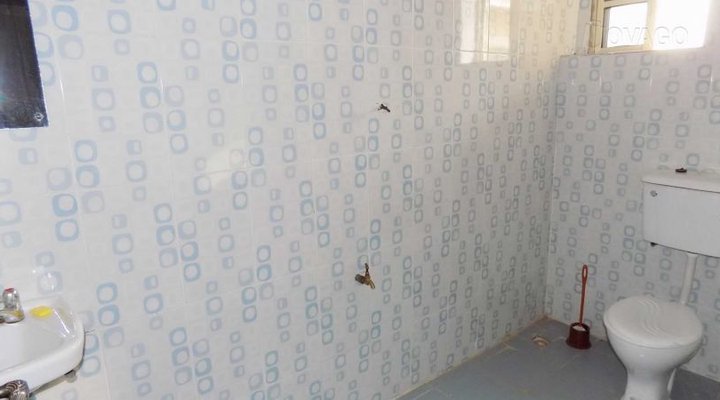 Olakay International Hotel & Suites