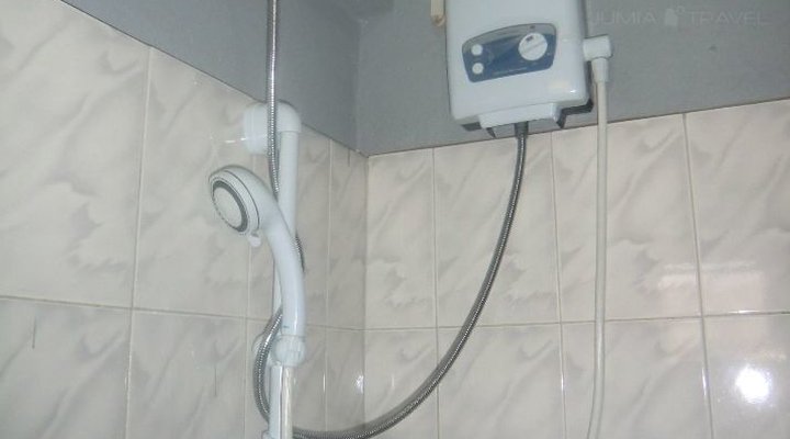 Crystal Valley Hotel