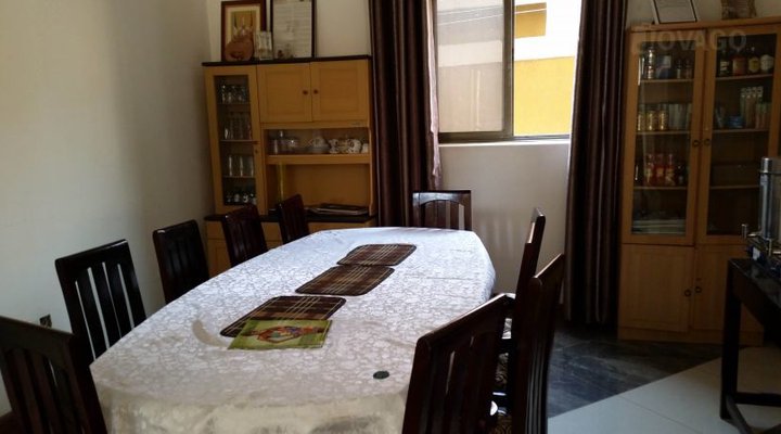 Crystal Valley Hotel