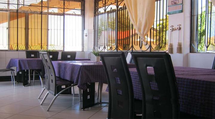 Mahale Classic Lodge