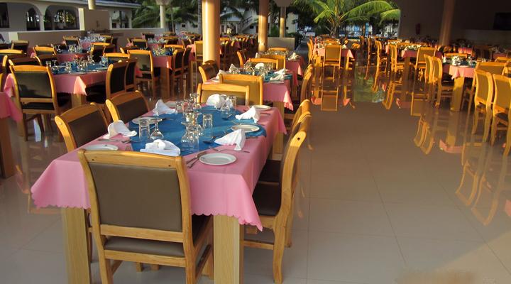 Oceanic Bay Hotel and Resort