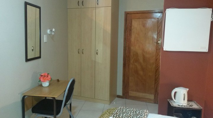 7 On Kloof Guesthouse