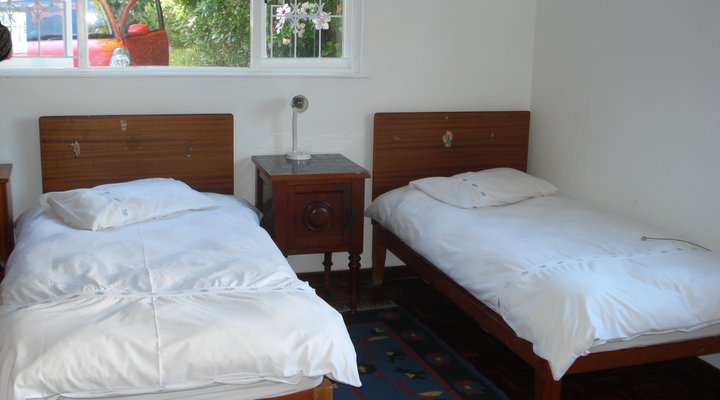 Brower Holiday House