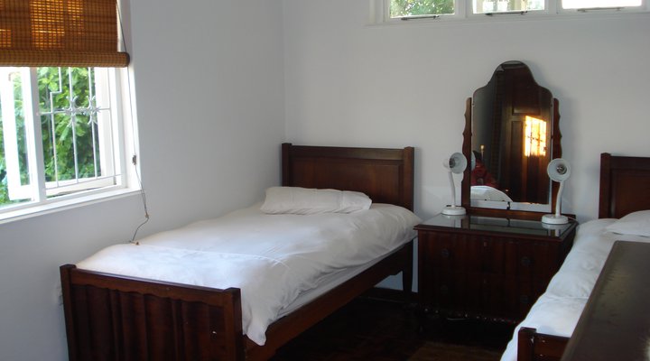 Brower Holiday House