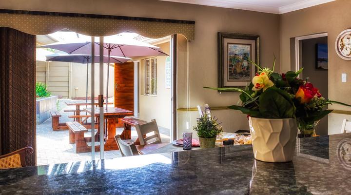 Savolonte Guest House