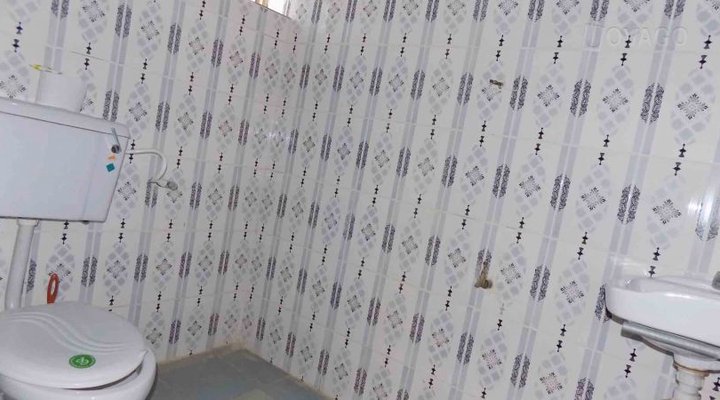 Olakay International Hotel & Suites