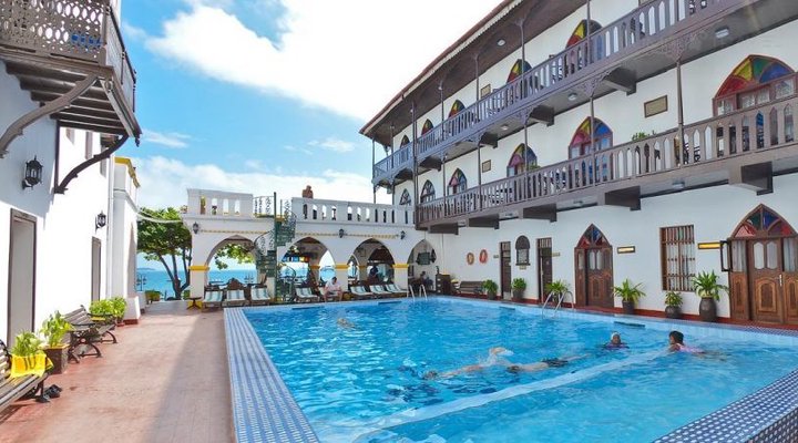 Tembo House Hotel and Apartment