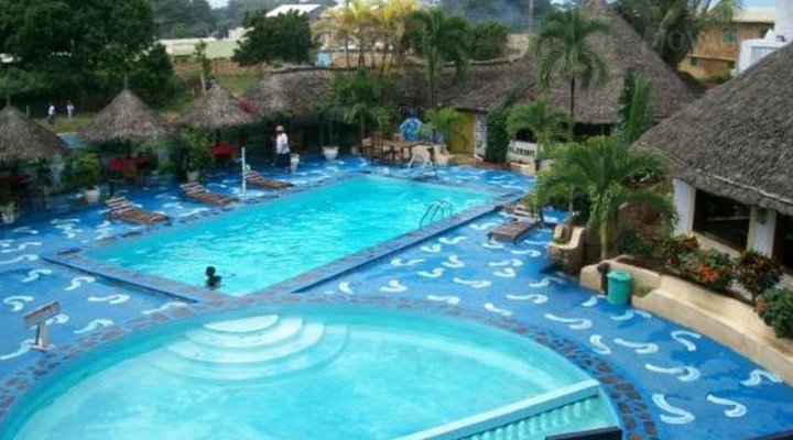 Breeze Point Hotel & Resort