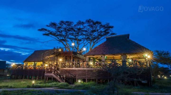 Lake Ndutu Luxury Tented Lodge