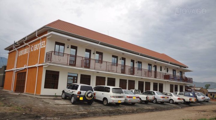 Uhuru 50 Hotel