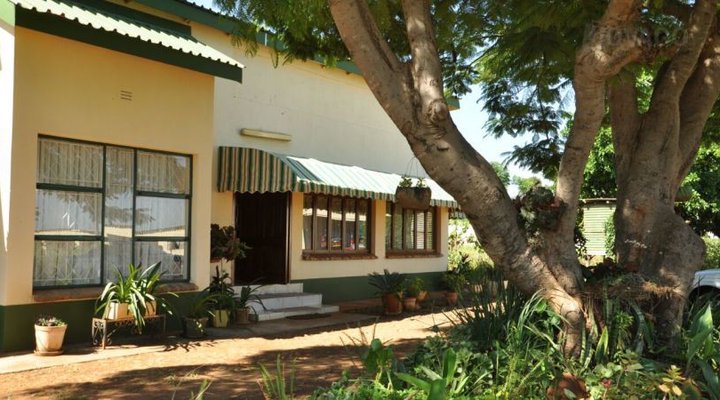 Eland Hearts Gardens