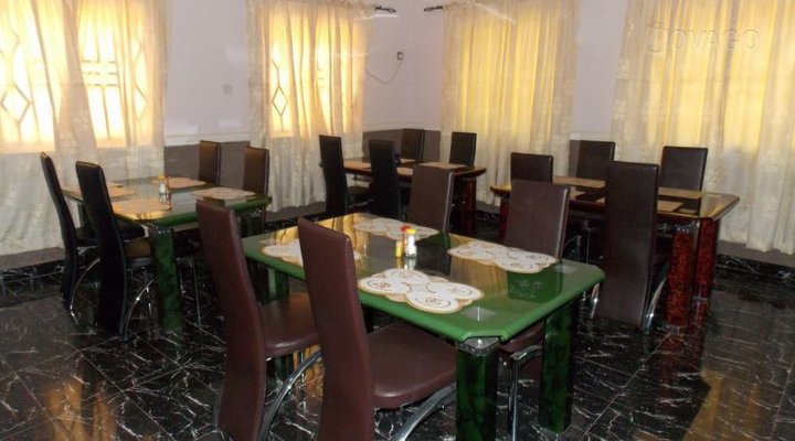 Heritage Hotel & Suite