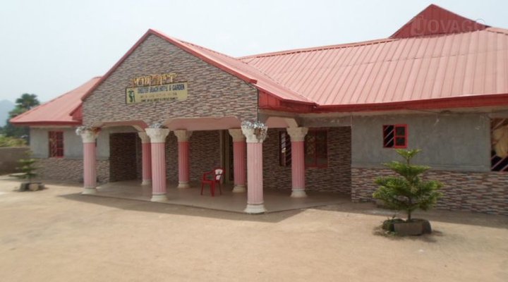 Shelter Beach Hotel And Garden