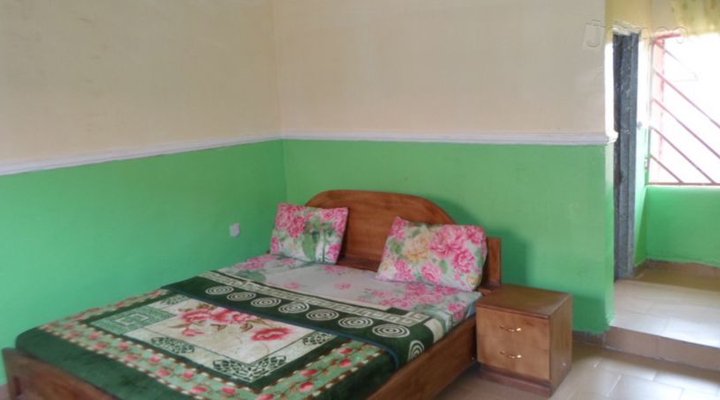 Shelter Beach Hotel And Garden