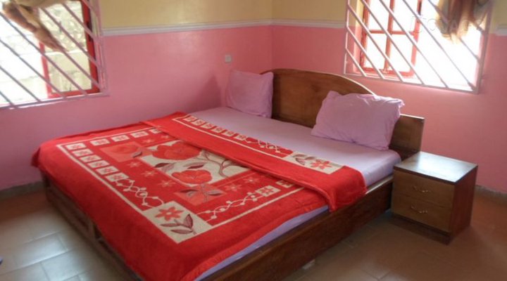Shelter Beach Hotel And Garden