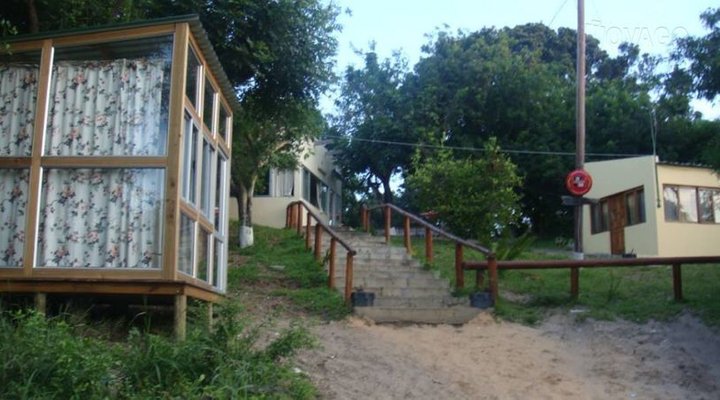 Fernando Nhaca Lodge