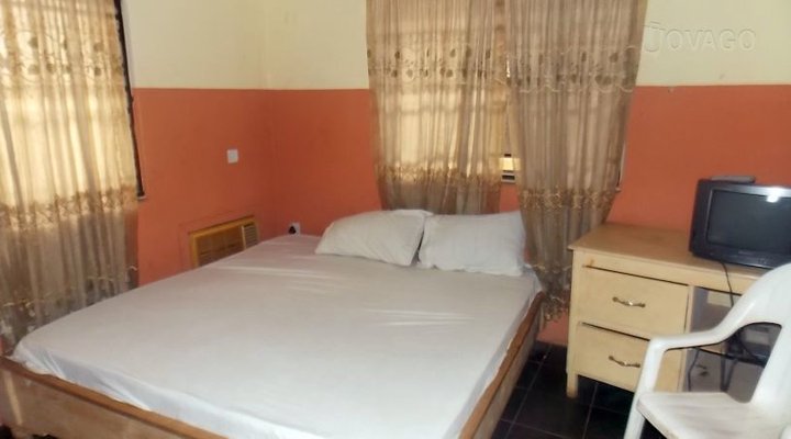 13th February Suites