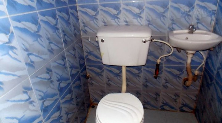 Aderinsoye Royal Hotel