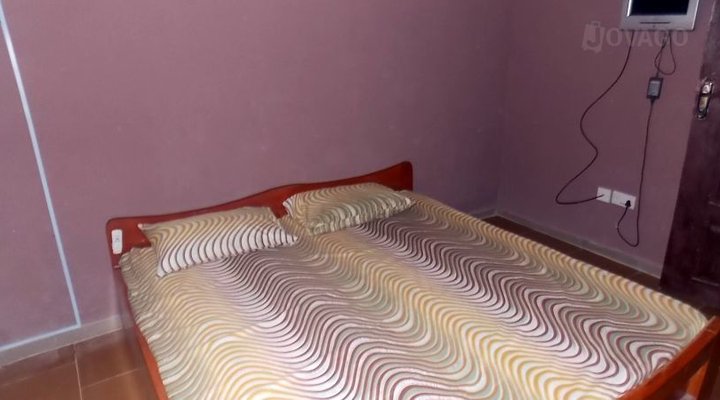 Aderinsoye Royal Hotel