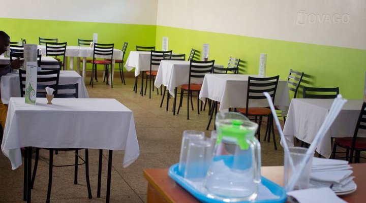 County Farmers Hotel