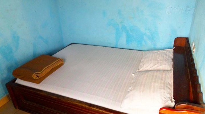 Auberge Ampoule Rouge