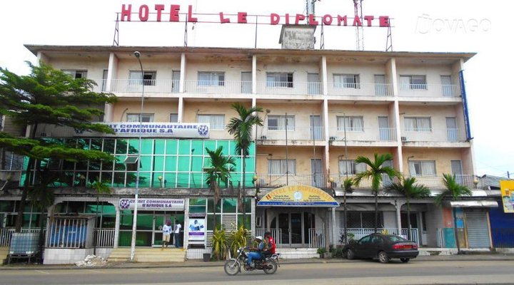 Le Diplomate
