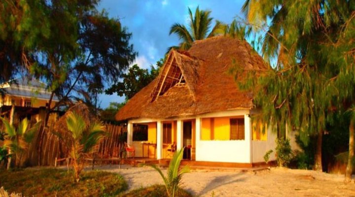 Zanzibar Beach Cottage