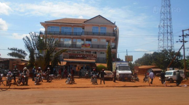 Nditune High Way Hotel