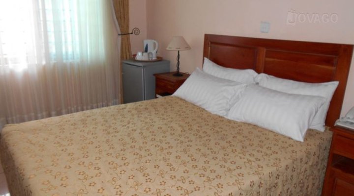 Crossroad Lodge Kitwe