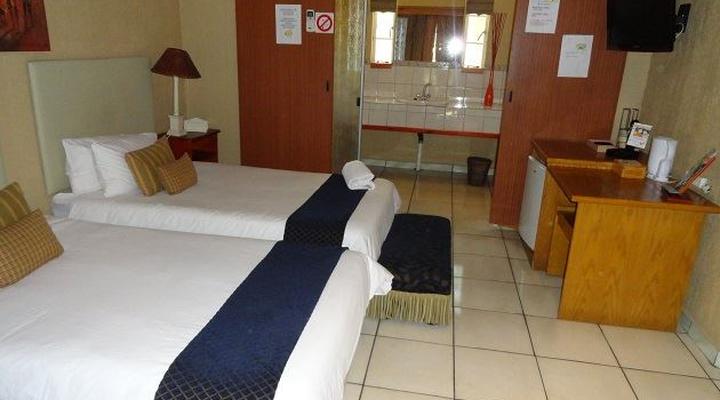 Stone Edge Guest House