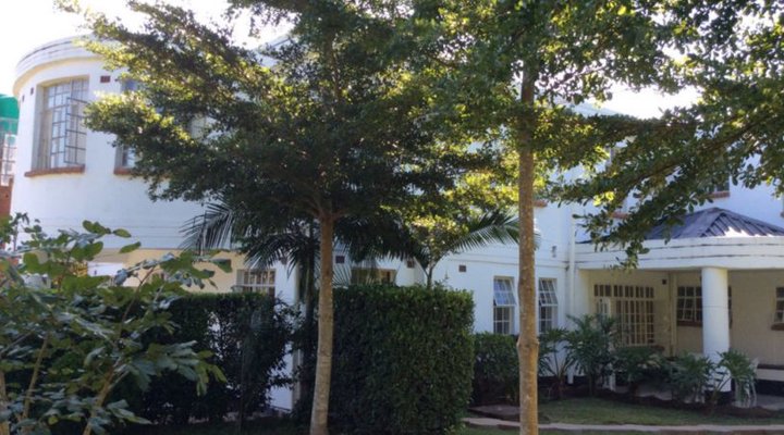 The White Premier Lodge