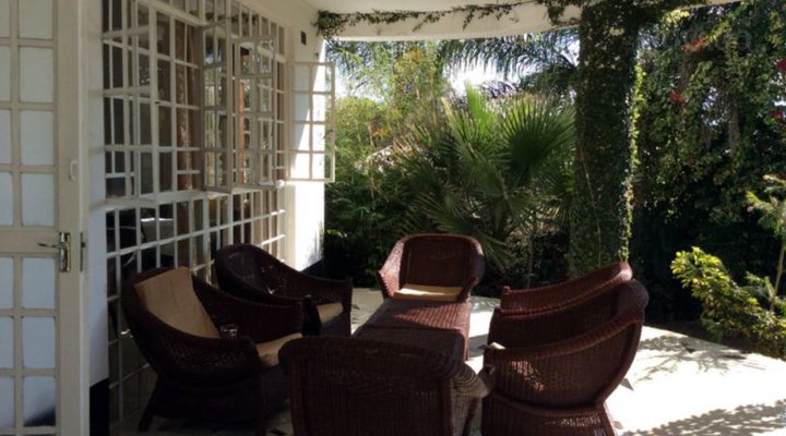 The White Premier Lodge