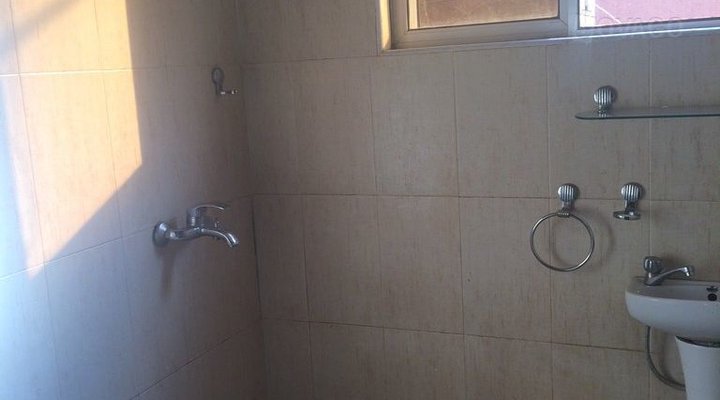 Ausbuild Studio Apartment