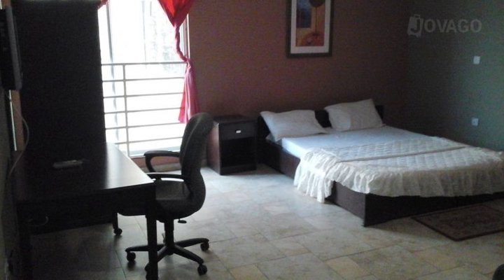 Ausbuild Studio Apartment