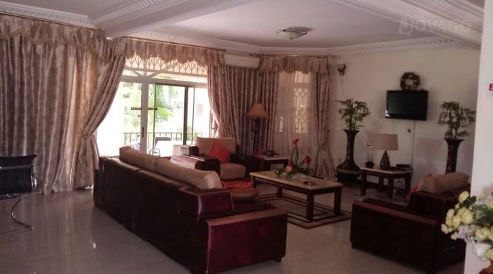 Acacia Guest Lodge -Haatso