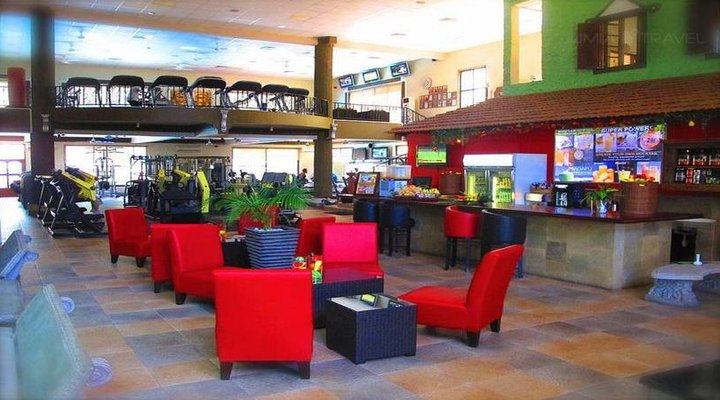 Colosseum Hotel and Fitness Club