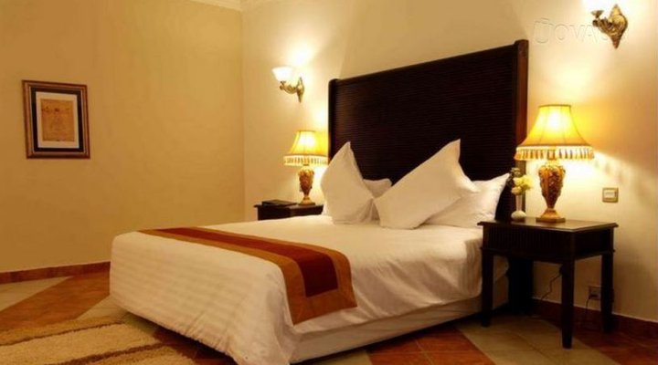 Colosseum Hotel and Fitness Club
