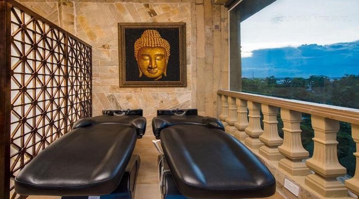 Colosseum Hotel and Fitness Club