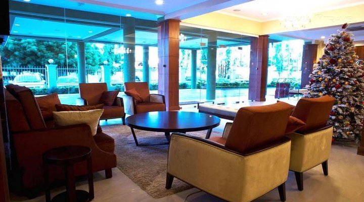 Seascape Hotel & Conference Centre