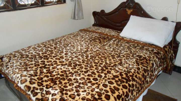 Pappaya Lodge