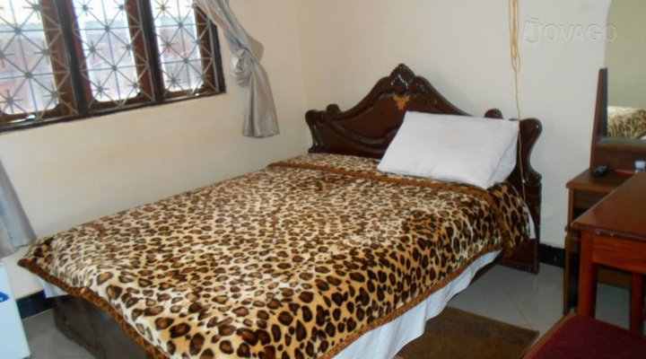 Pappaya Lodge