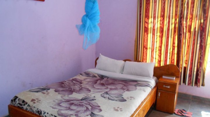 Wakawaka Hotel