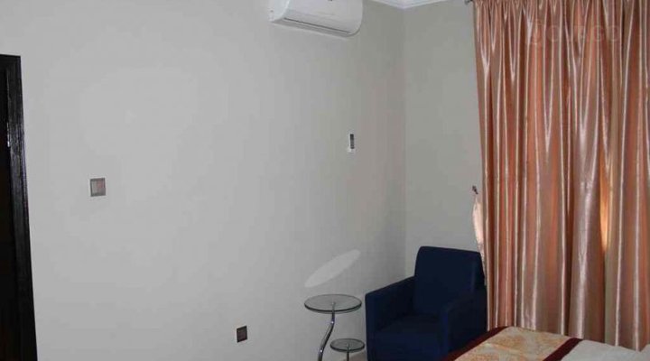 Conference Hotel and Suites Shagamu