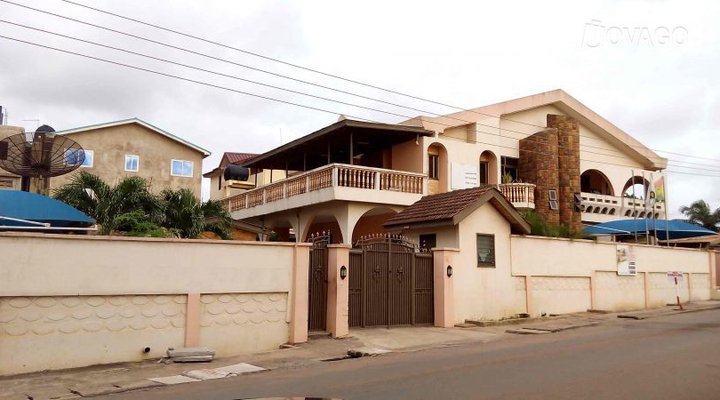 Africana Guest House Annex