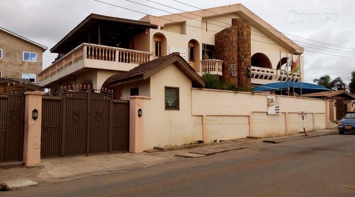 Africana Guest House Annex